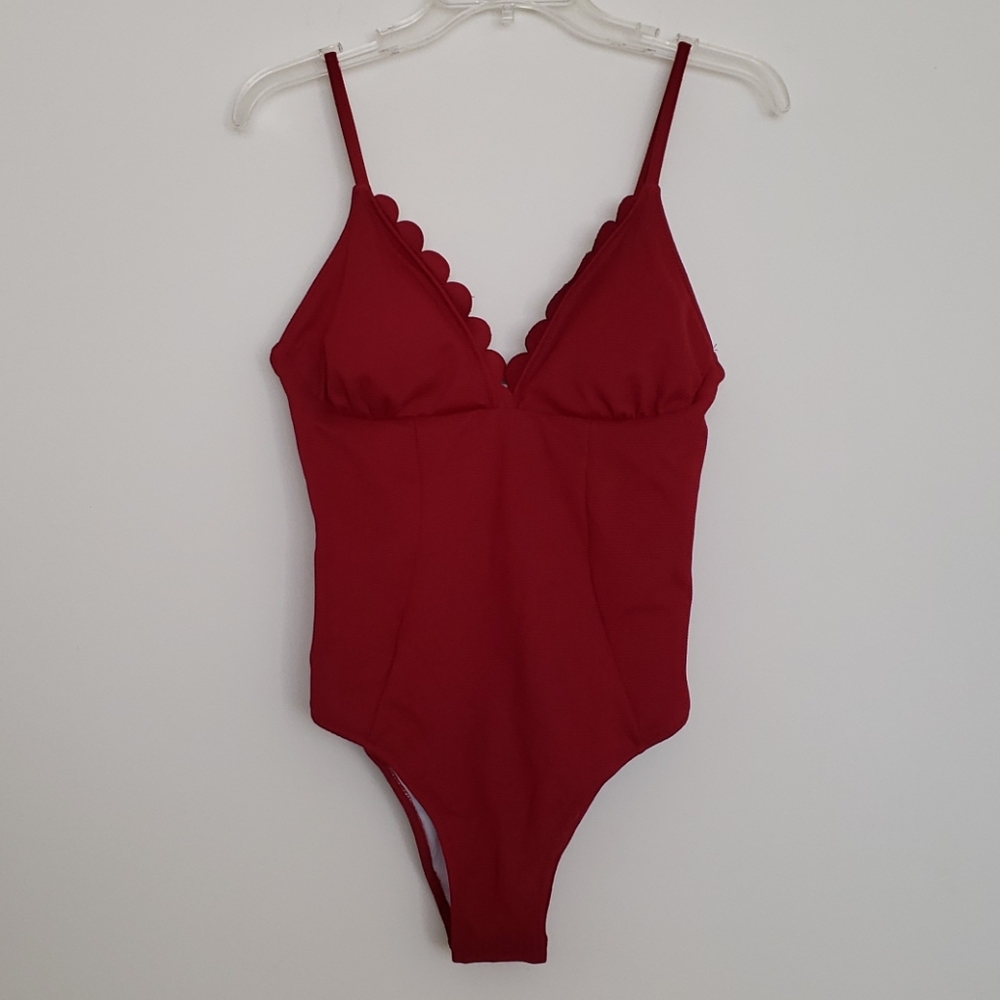 Cupshe One Piece Scallop Edge Red Swimsuit, Large